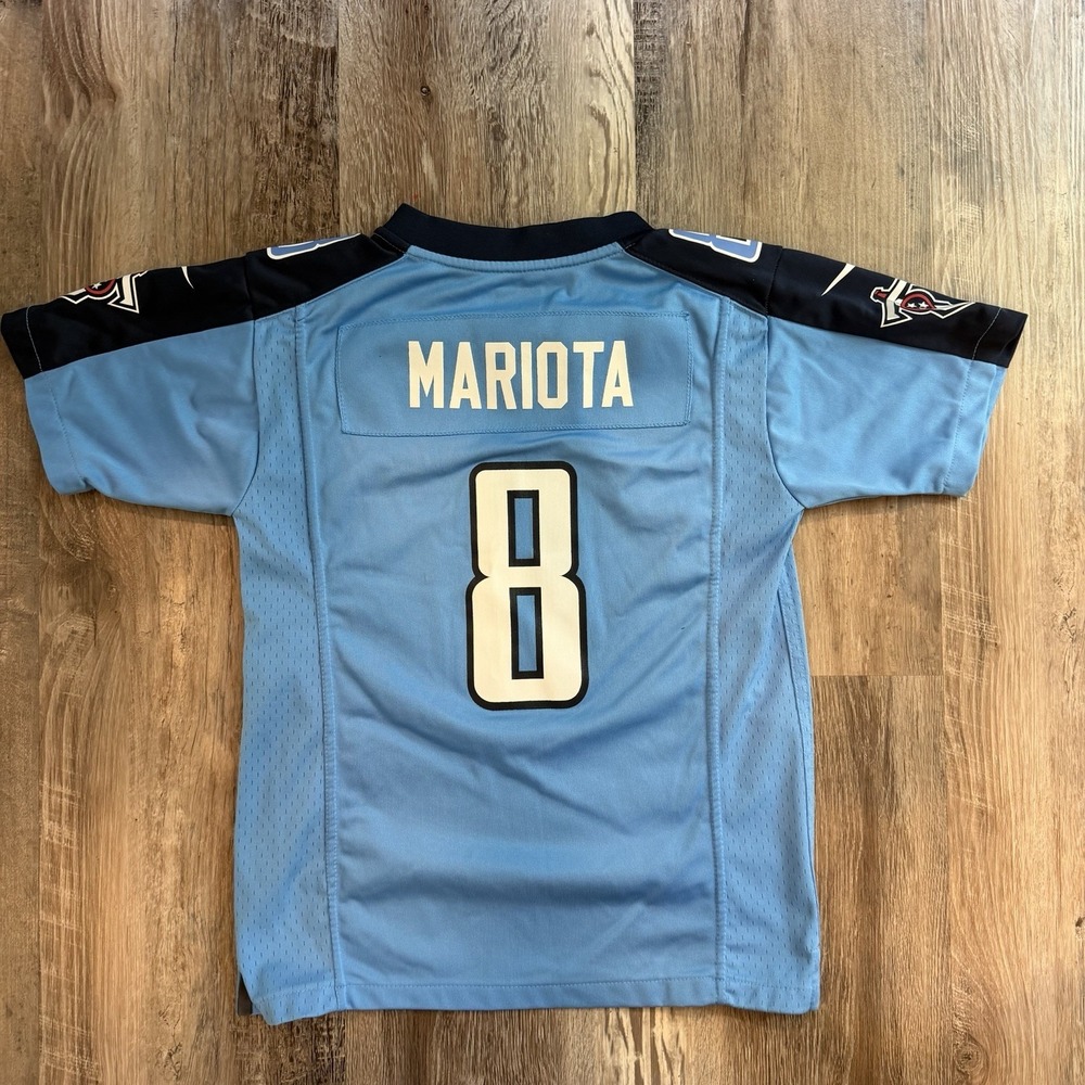 Nike On Field Tennessee Titans Marcus Mariota Youth Medium Football Jersey - Picture 6 of 6